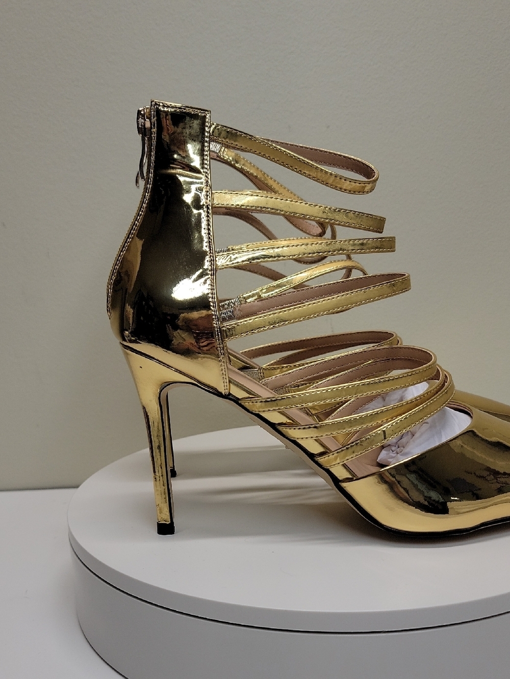 Things II Come NEW IN BOX! Gold Strappy Pointed-Toe Stiletto Heel - Picture 8 of 14